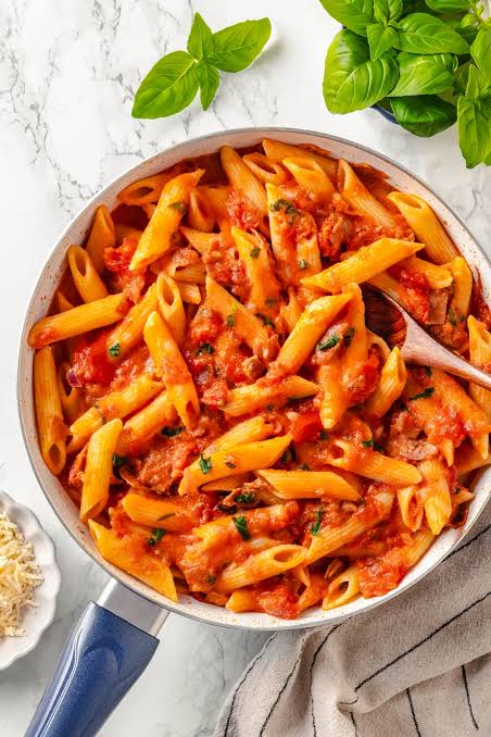 PASTA PENNE