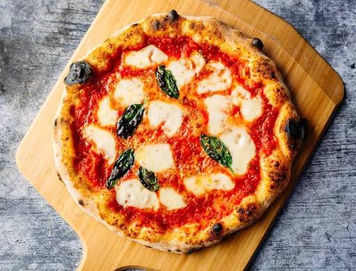 PIZZA MARGHERITA M
